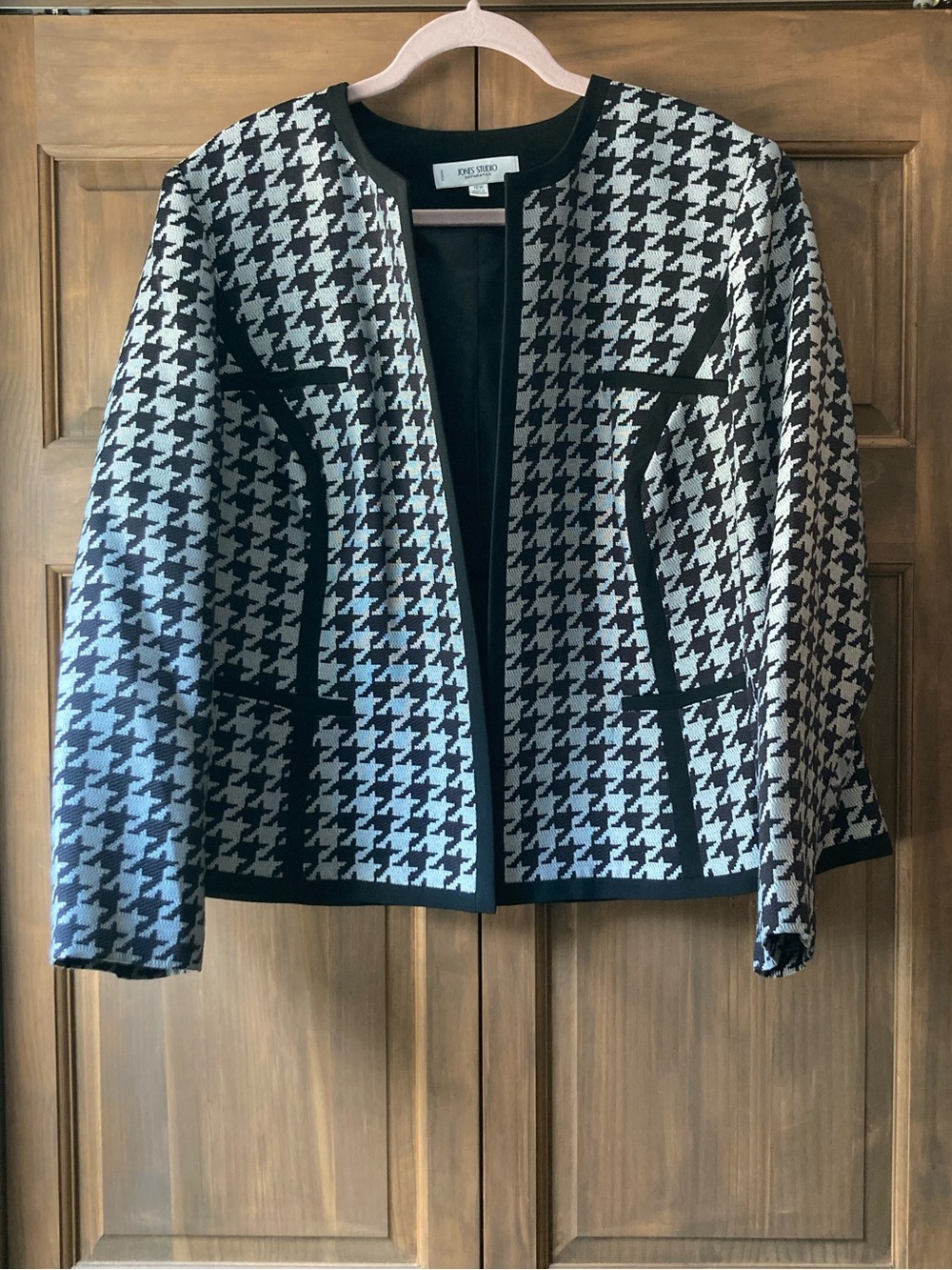 Jones Studio Nice Black & Gray Print Open Jacket 18W
